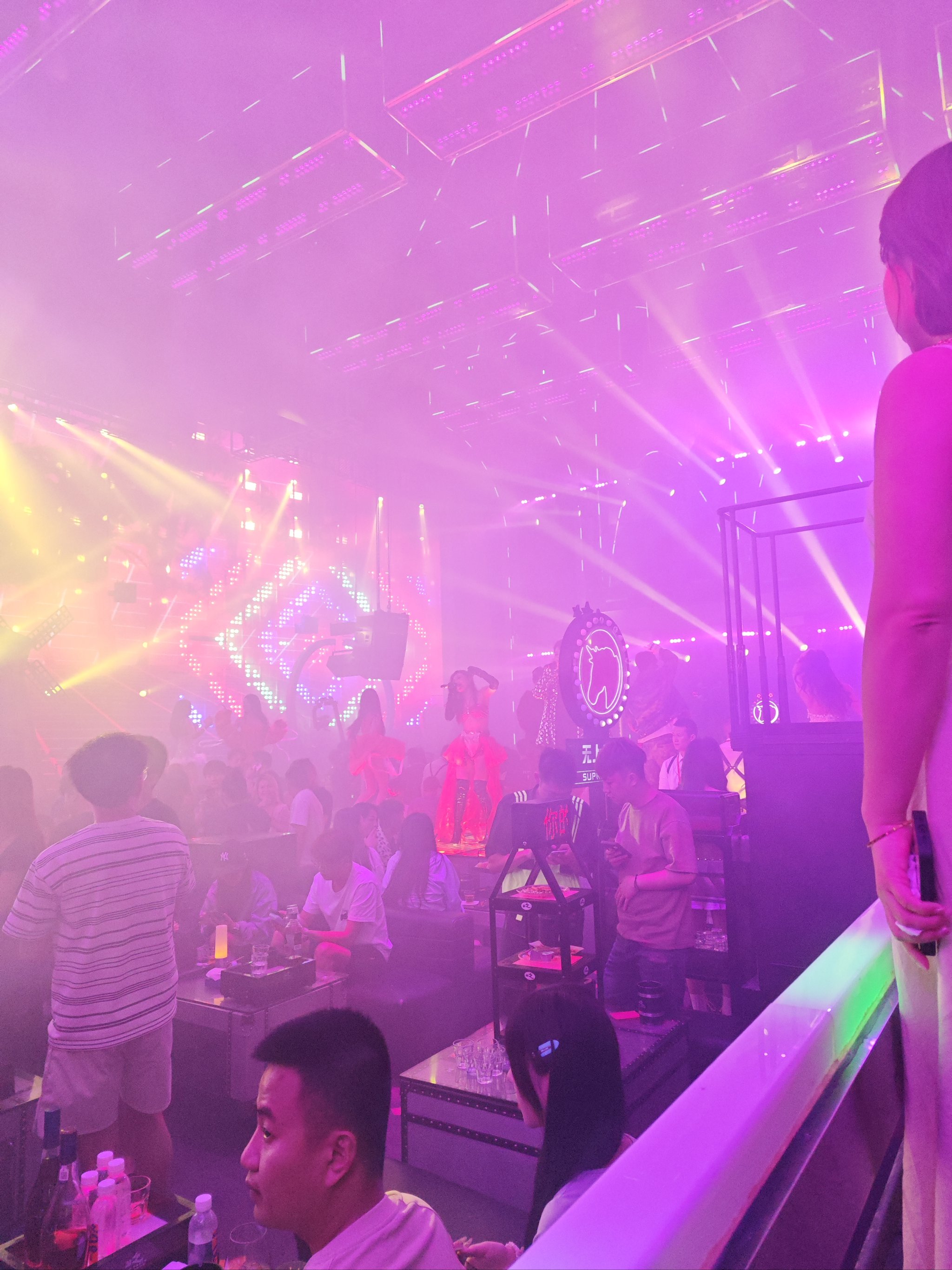 潍坊商务ktv精选中低端优质场所-安丘市ktv预订